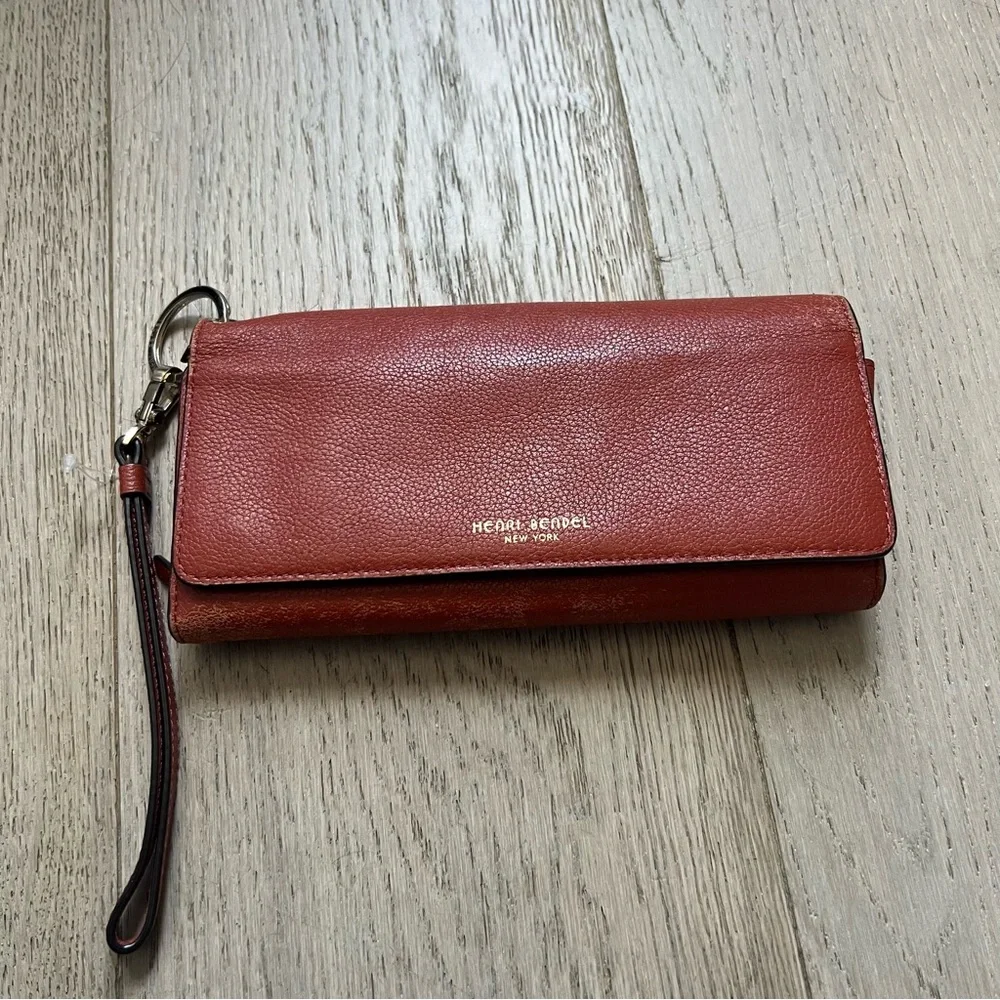 Henri Bendel New York Uptown Out and About Organizer Wallet